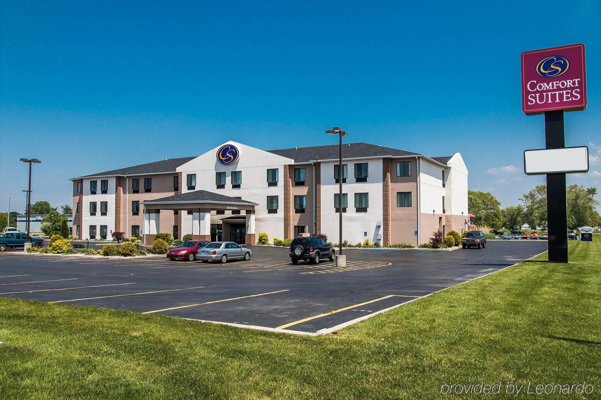Comfort Suites South Haven Near I-96 Buitenkant foto