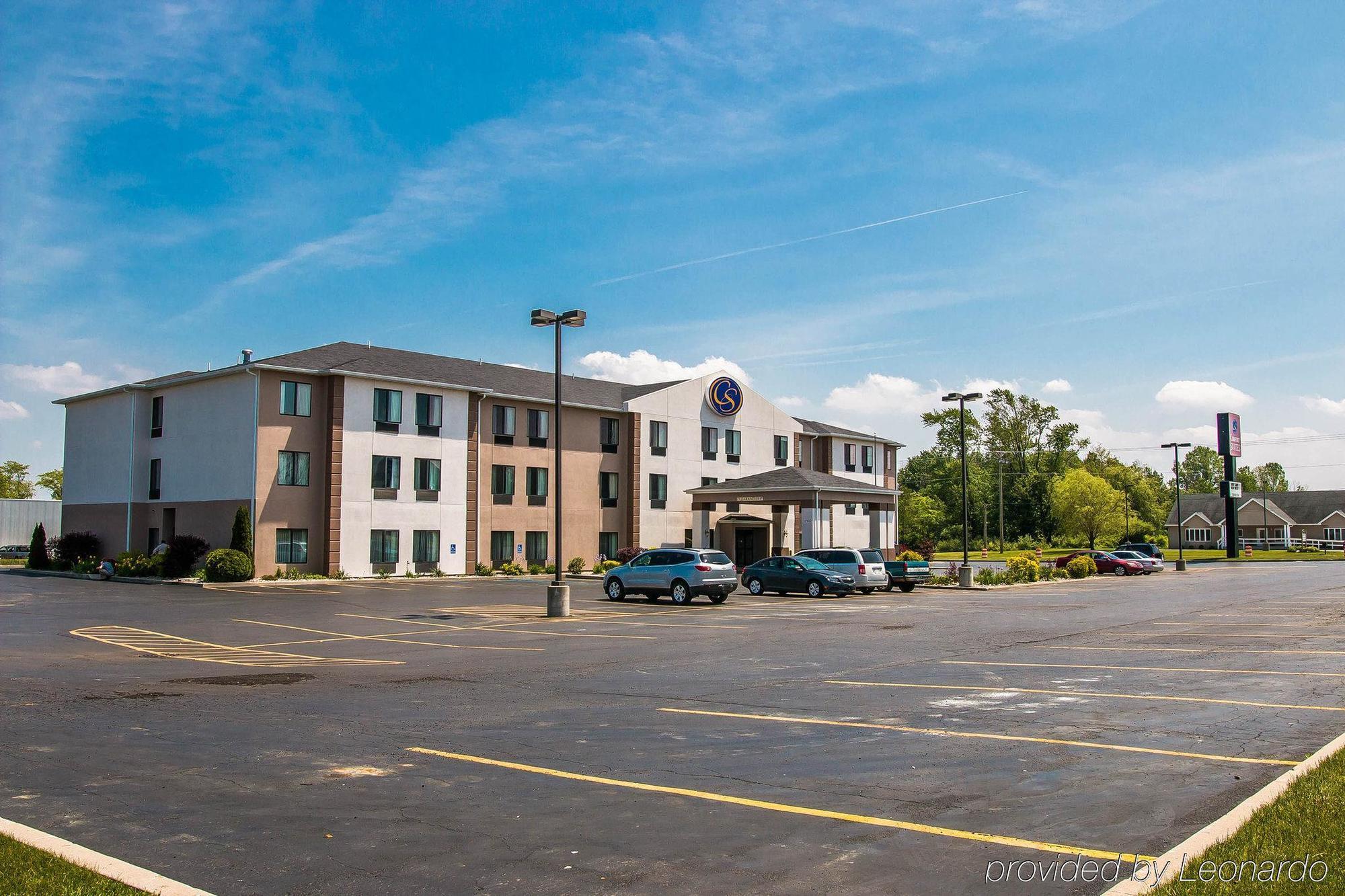 Comfort Suites South Haven Near I-96 Buitenkant foto