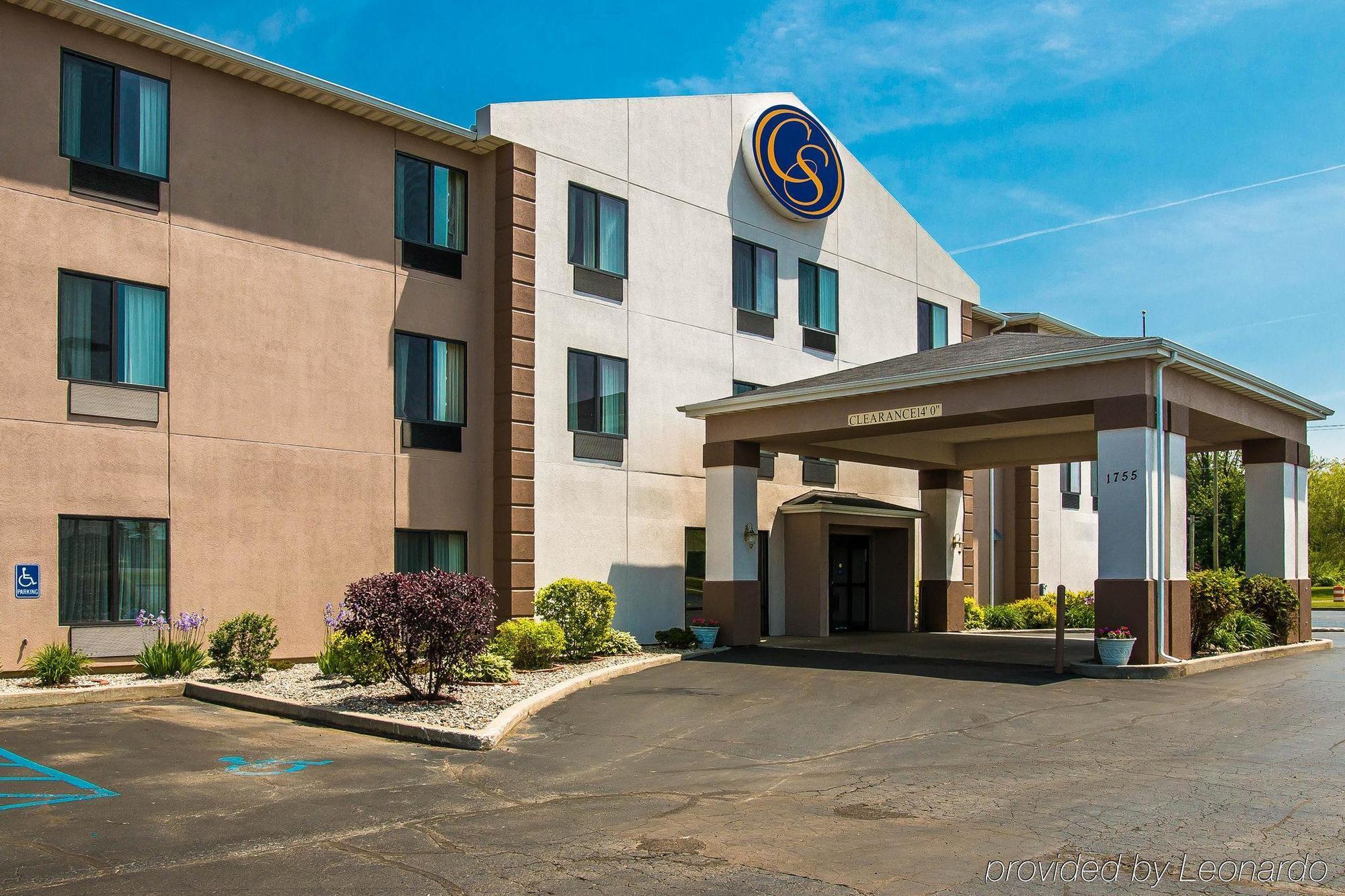 Comfort Suites South Haven Near I-96 Buitenkant foto